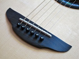 Yamaha APX1200 – bridge