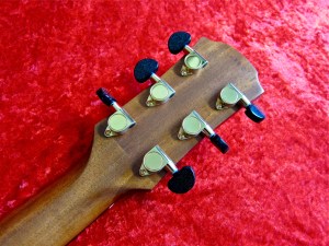 Yamaha APX1200 – tuners