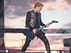 James Hetfield with Snakebyte