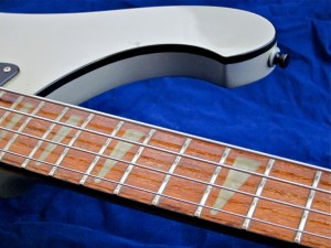 Rickenbacker 4003 – inlays