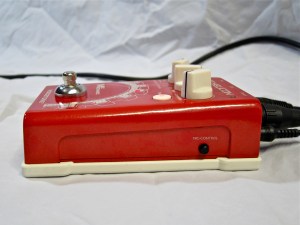 TC Helicon Mic Mechanic – right side view