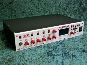 DV Mark Multiamp – full angle left
