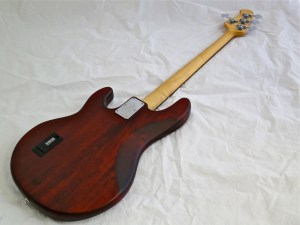 Sterling SUB Ray4 – full back beauty 2