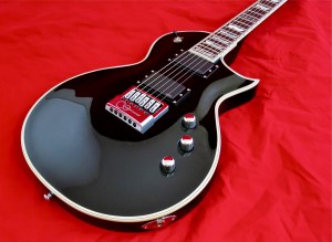 LTD EC-1000ET – body angle 1