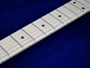 Tokai ATE-33N Thinline – fretboard