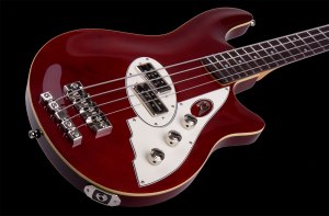 D_Bass_4_red_DT