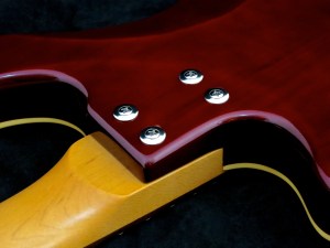 Duesenberg D-Bass – neck joint