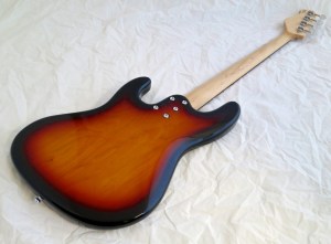 Amfisound Raudus Bass – back beauty 1