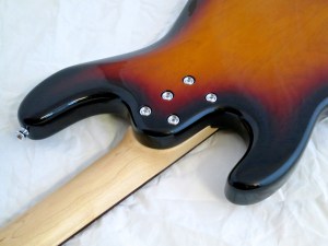 Amfisound Raudus Bass – neck joint