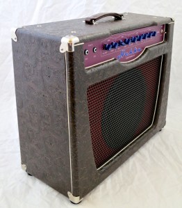 Hehku Nightingale 15 – full angle