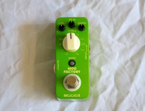 Mooer Mod Factory – top