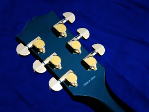 Tokai ES-145G – tuners