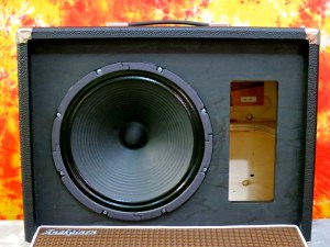 Änäkäinen Rumble Black – front cloth off