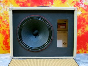 Änäkäinen Rumble Cream – front cloth off