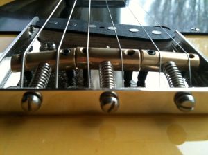 close-up Fender bridge
