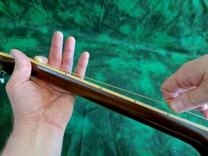 String change steel string – string stretching