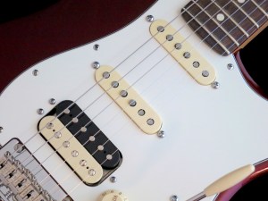 Fender Am Std Stratocaster HSS Shawbucker – pickups