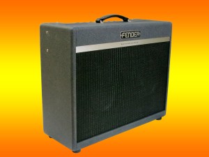 fender-bassbreaker-18_30-angle-1