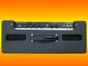 fender-bassbreaker-18_30-top